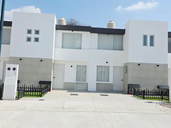 Casa en venta en Residencial Hacienda Viñedos, León — foto 2 de 13