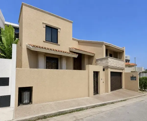 Casa en venta en Lomas de Rosales, Tampico — foto 3 de 7