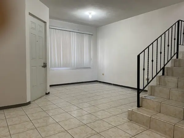 Casa en venta en Villa Luis, San Nicolás de los Garza — foto 3 de 25