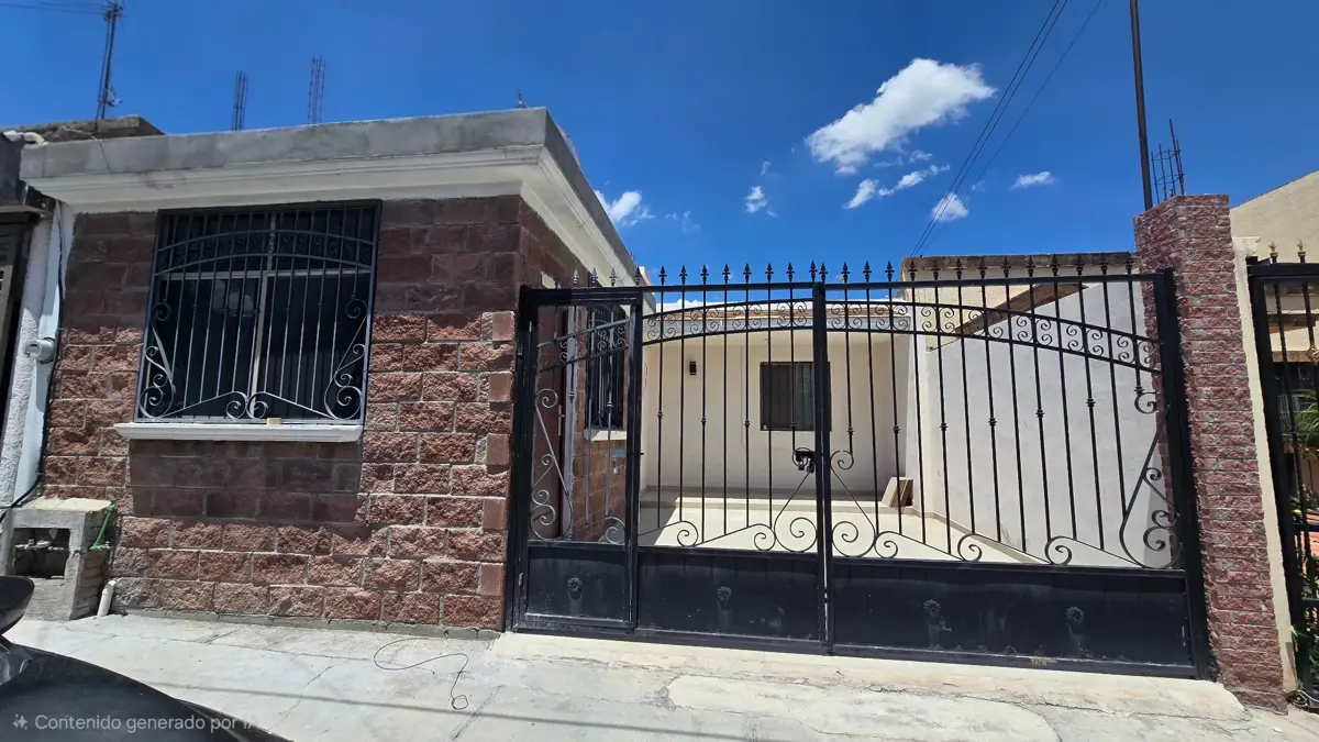 Casa en renta en Jardines Coloniales, Saltillo — foto 1 de 11