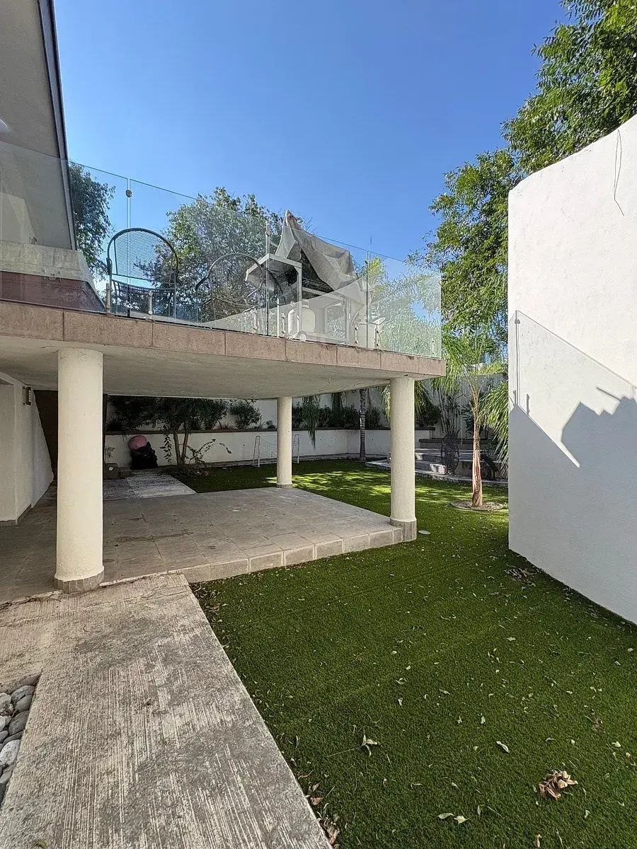 Casa en venta en Veredalta, San Pedro Garza García — foto 1 de 15