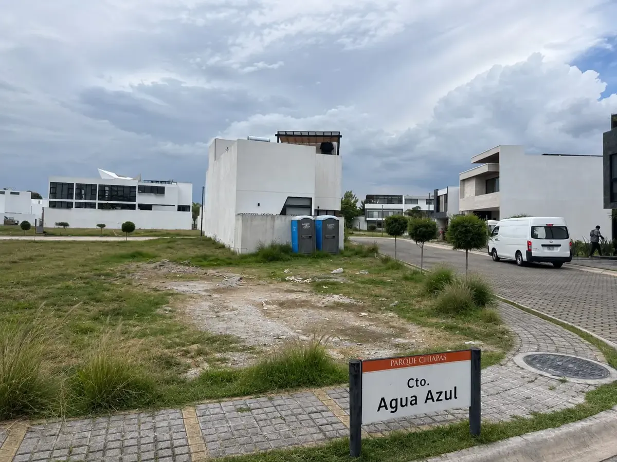 Terreno en venta en Lomas de Angelópolis, Ocoyucan — foto 1 de 2