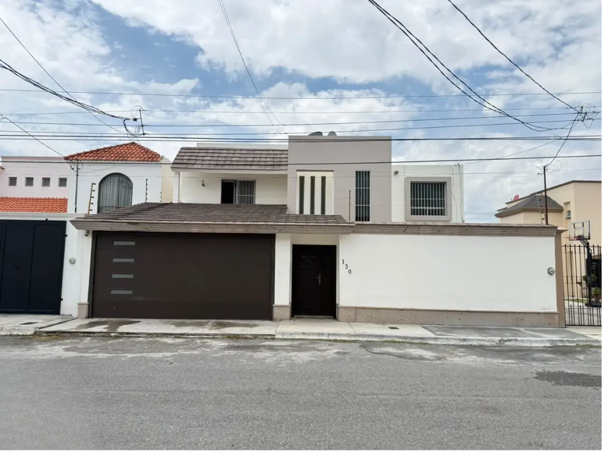 Casa en venta en Residencial San Patricio, Saltillo — foto 1 de 30