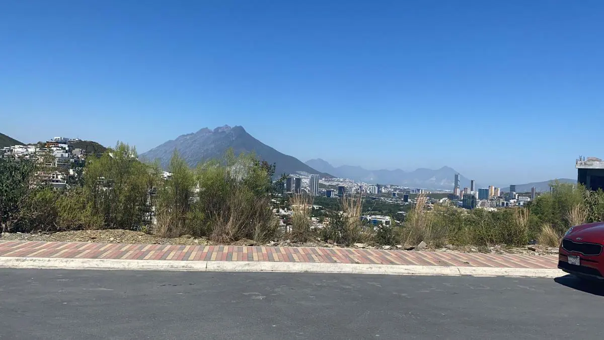 Terreno en venta en Jardines de San Agustín 3 Sector, San Pedro Garza García — foto 1 de 6