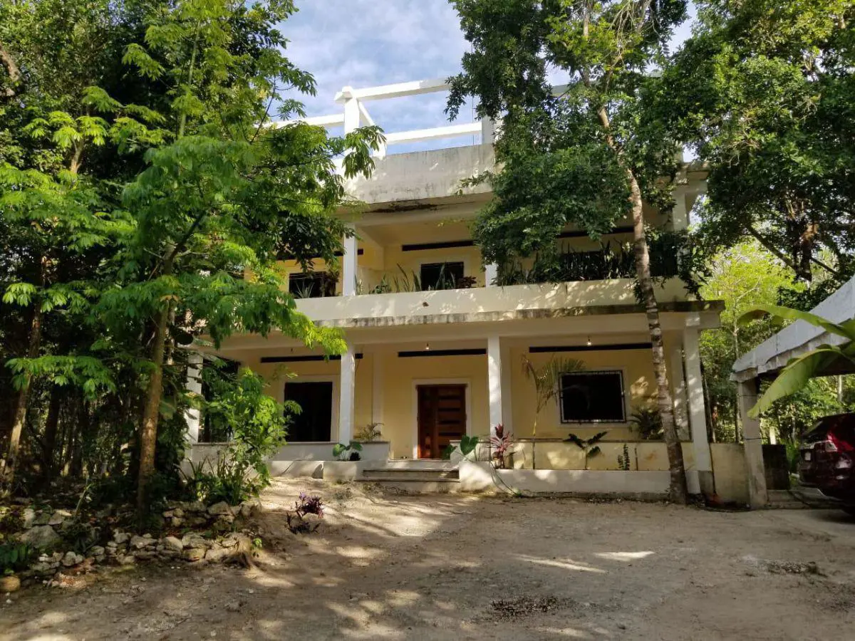 Casa en venta en Macario Gómez, Tulum — foto 1 de 10