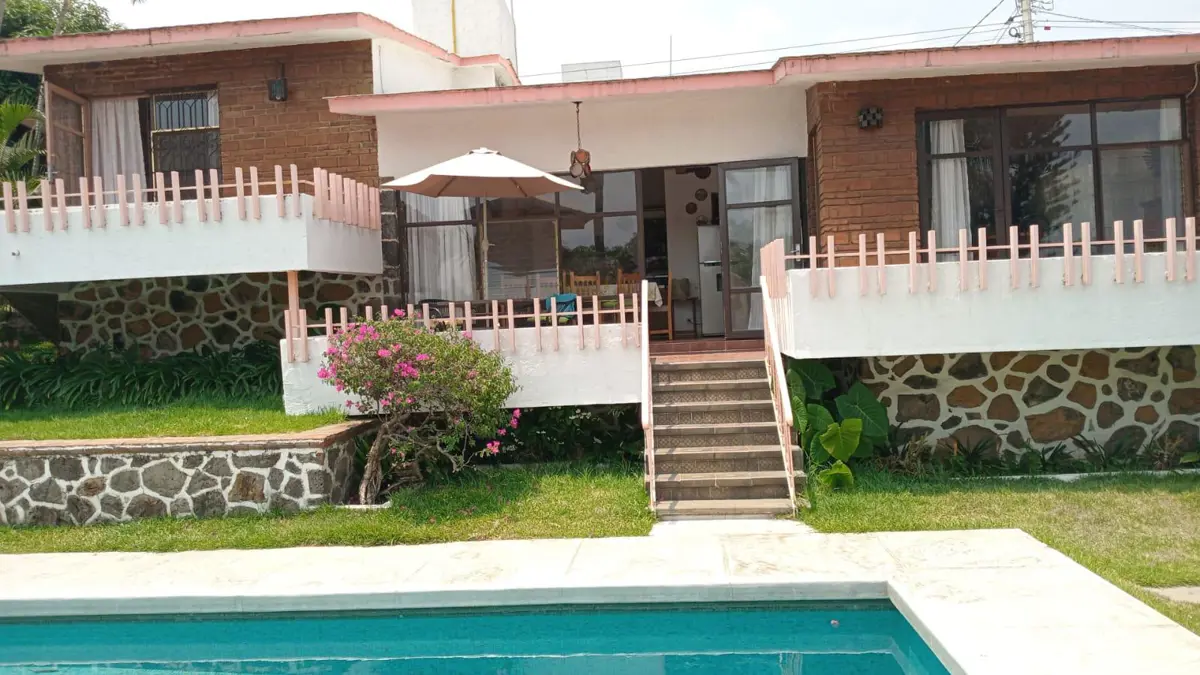 Casa en venta en Sin colonia, Cuernavaca — foto 1 de 4