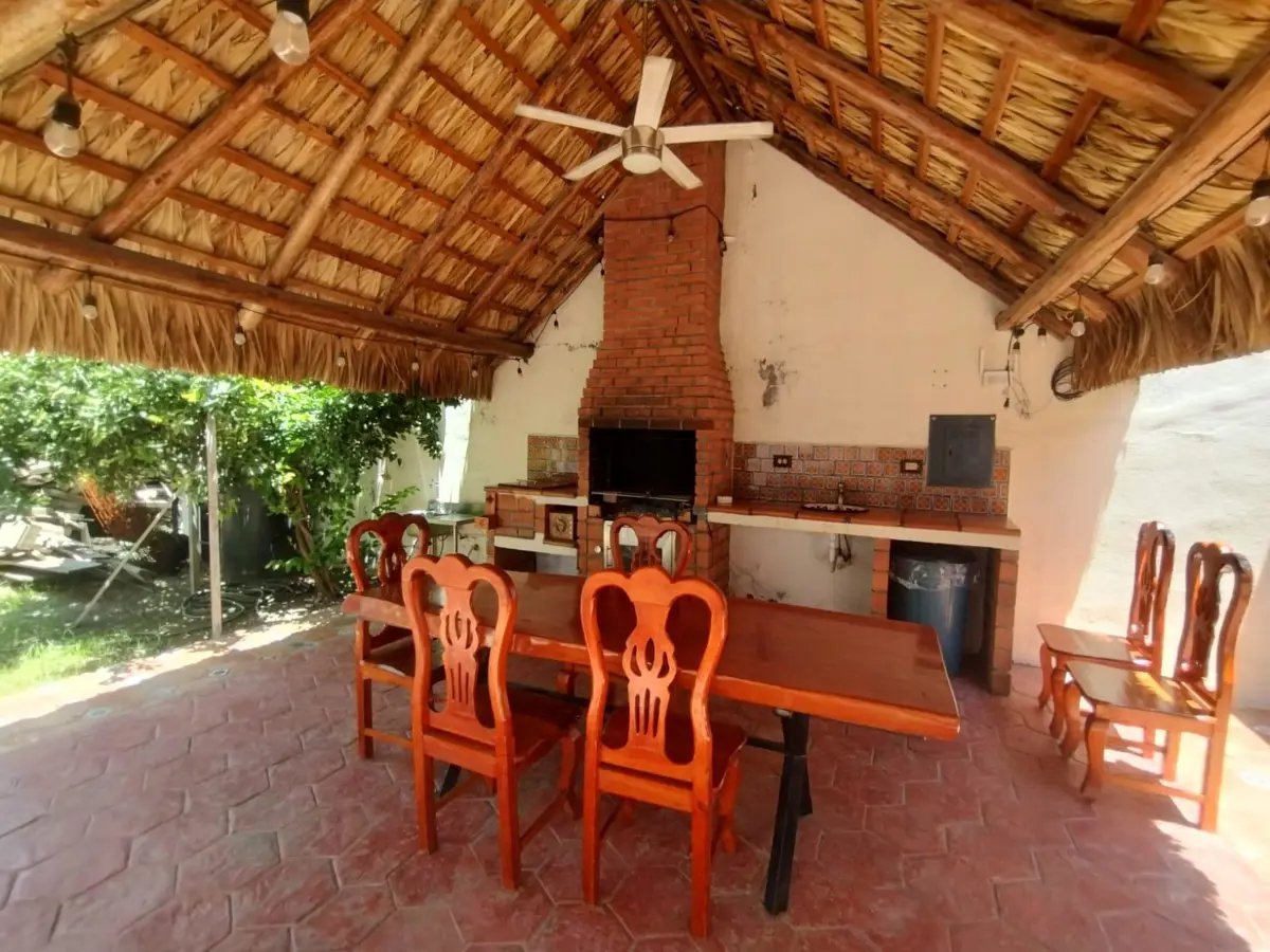 Casa en venta en Sin colonia, Guadalupe — foto 1 de 17