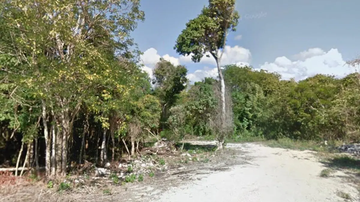 Terreno en venta en Playa del Carmen, Playa del Carmen — foto 1 de 6