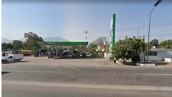 Edificio en venta en Ahualulco de Mercado Centro, Ahualulco de Mercado — foto 2 de 5