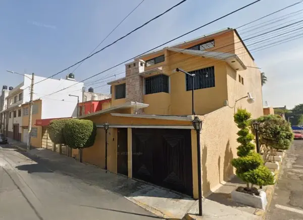 CASA  EN EL COYOL BIEN UBICADA - GUSTAVO A MADERO