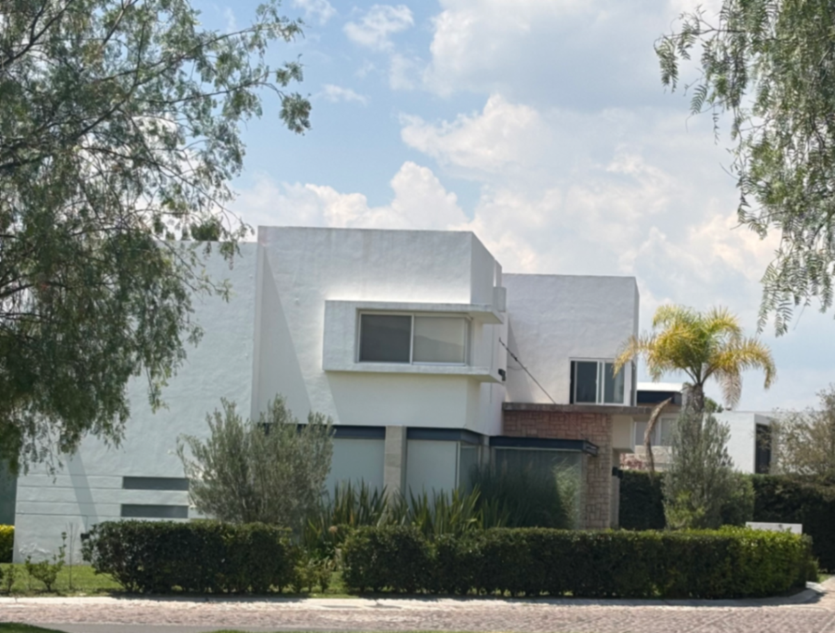 Casa en renta en El Campanario, Querétaro — foto 1 de 16