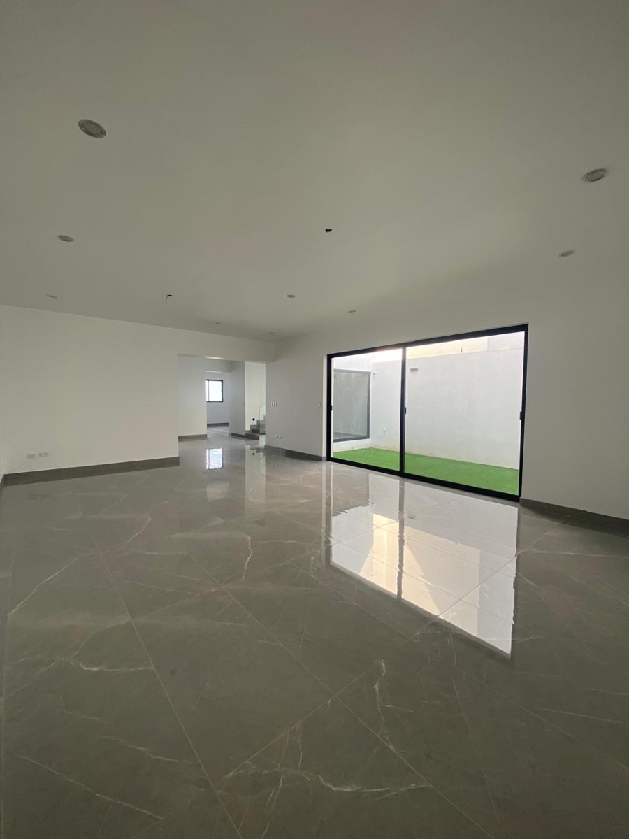 Casa en Venta en Cumbres Elite, Monterrey, Nuevo León