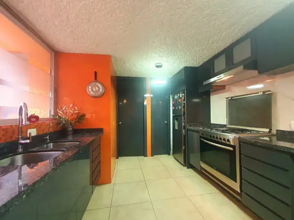 Casa en venta en Santa Ursula Xitla, Tlalpan — foto 2 de 41
