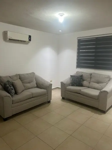 Casa en renta en Las Lomas Sector Bosques, García — foto 2 de 14