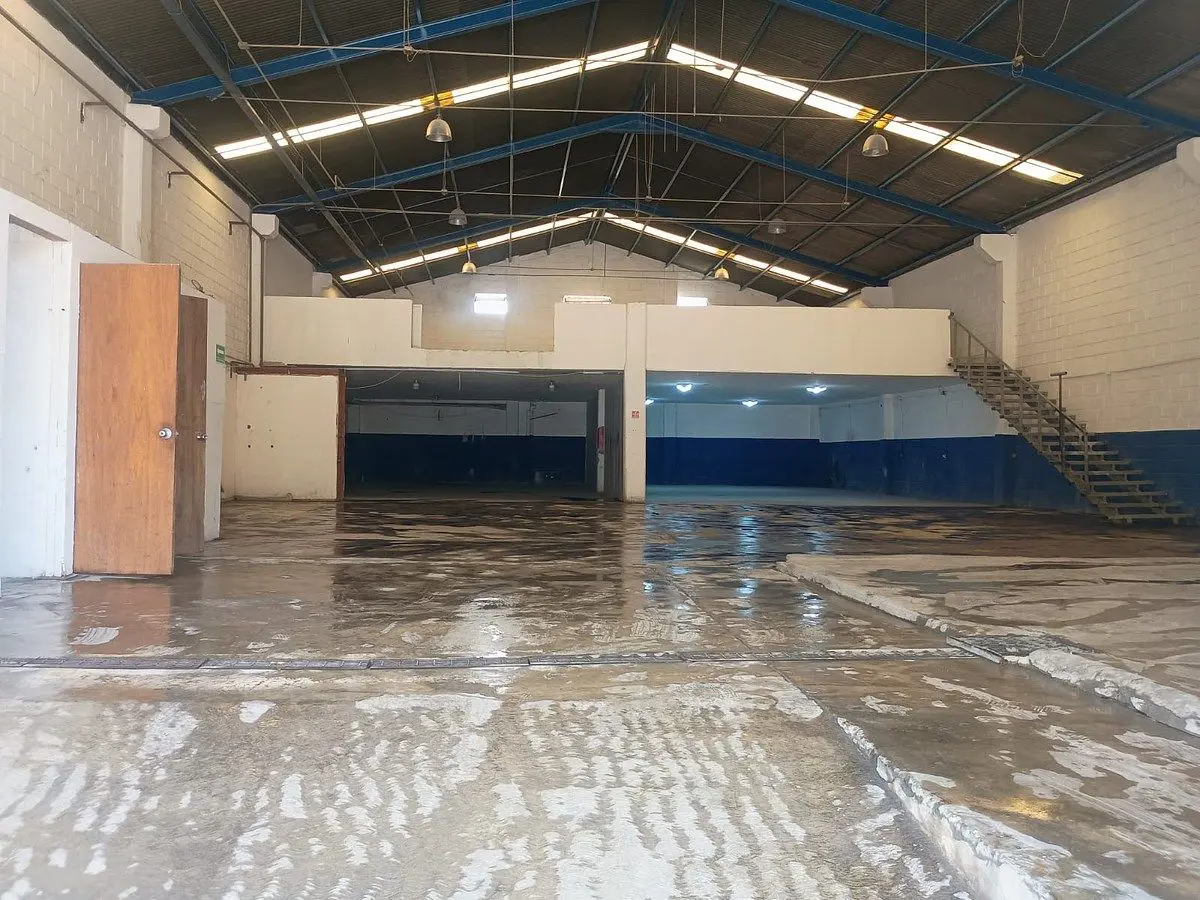 Bodega en renta en Mitras Centro, Monterrey — foto 1 de 15