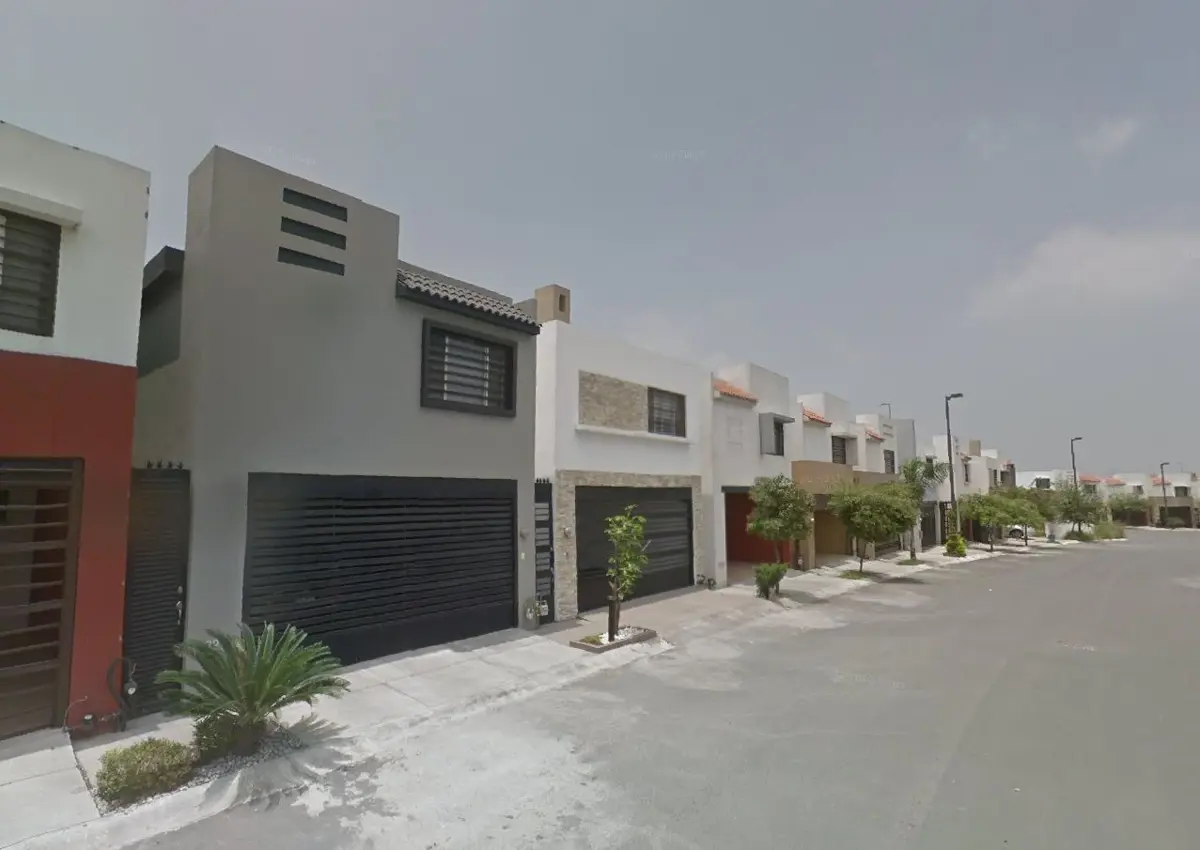 Casa en venta en Cumbres San Agustin, Monterrey — foto 1 de 10