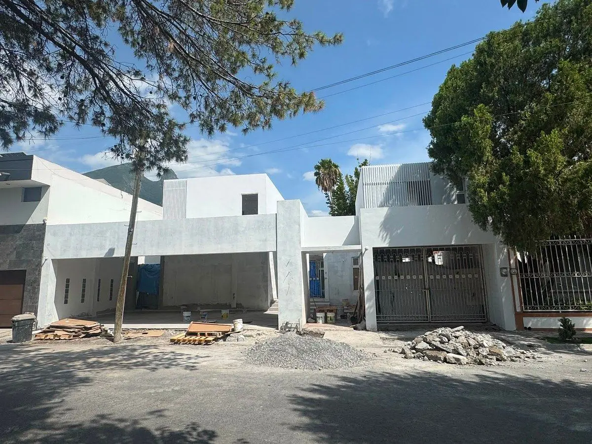 Casa en venta en Contry, Monterrey — foto 1 de 11