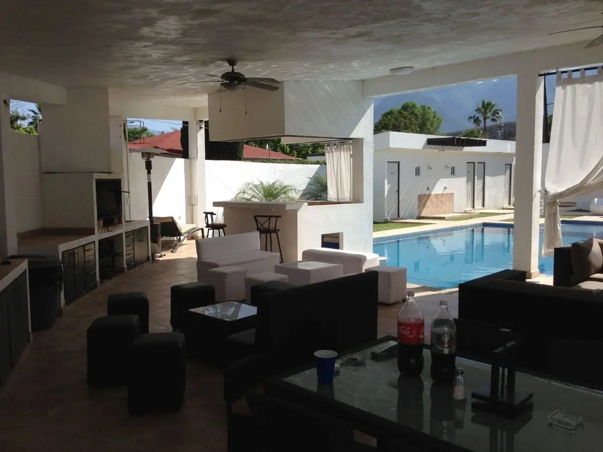 Casa en venta en Condado de Asturias, Santiago — foto 1 de 19