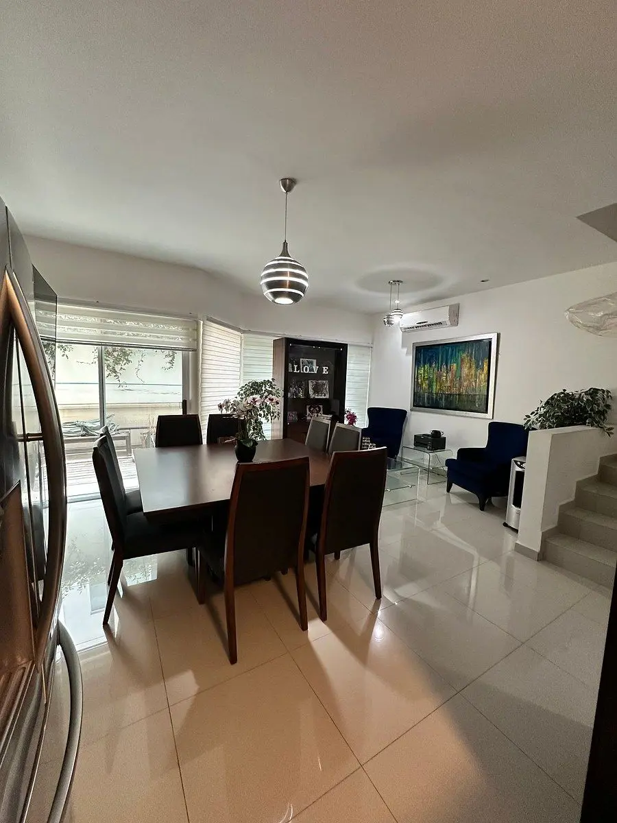 Casa en renta en Paseo del Vergel, Monterrey — foto 1 de 35