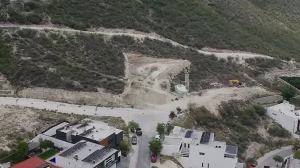 Terreno en venta en Residencial Cordillera, Santa Catarina — foto 2 de 5