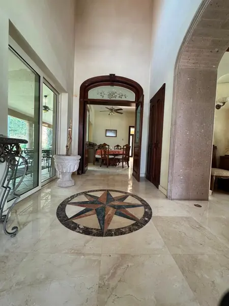 Casa en venta en Portal del Huajuco, Monterrey — foto 2 de 15