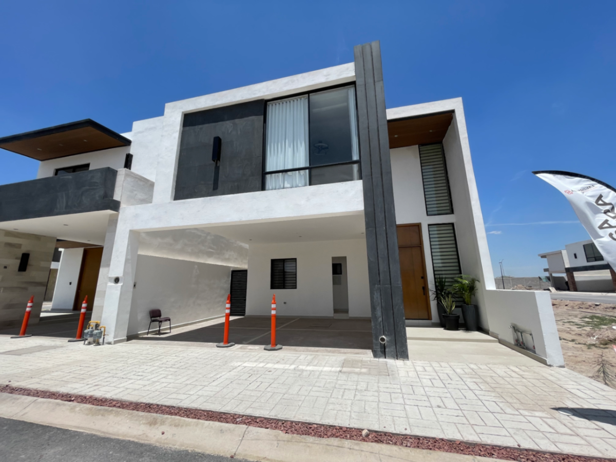 Casa en venta en Los Viñedos, Torreón — foto 1 de 24