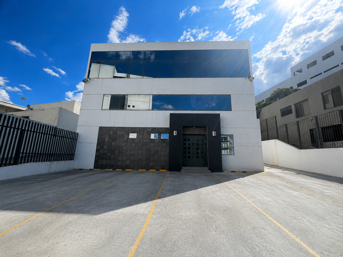 Edificio en venta en Obispado, Monterrey — foto 1 de 19