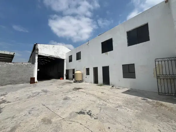 Edificio en venta en Industrial, Monterrey — foto 3 de 11
