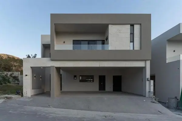 Casa en Venta en Pedregal de la Montaña, el Uro