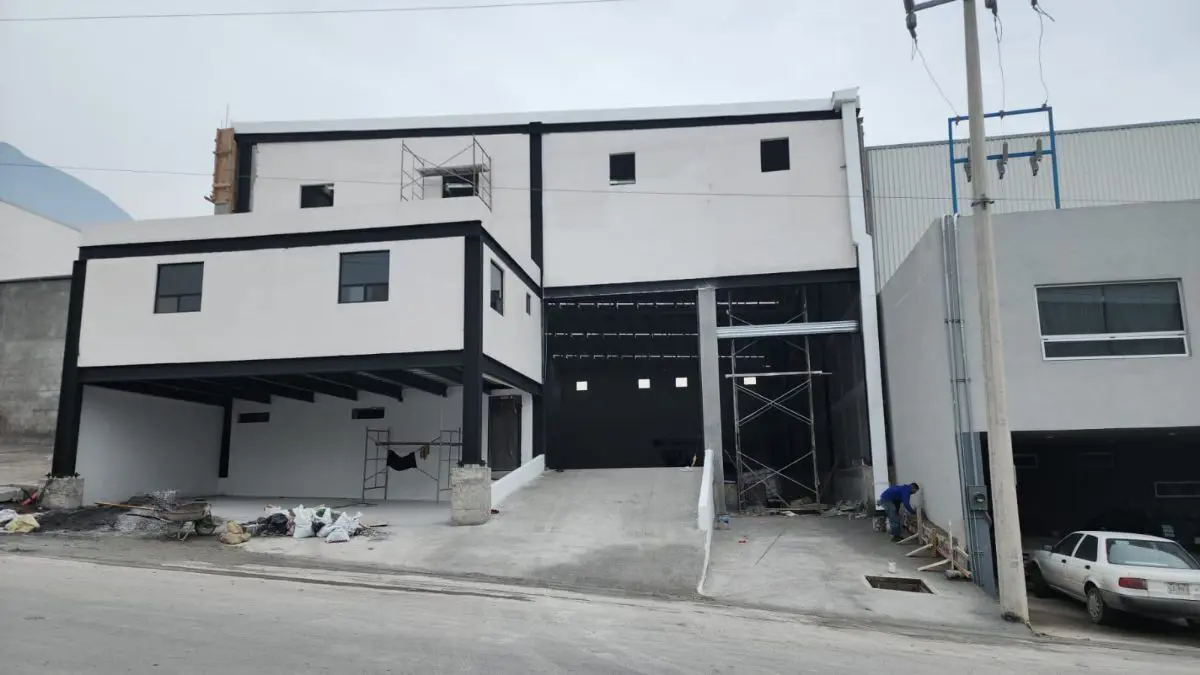 Bodega en renta en Parque 200, Santa Catarina — foto 1 de 12
