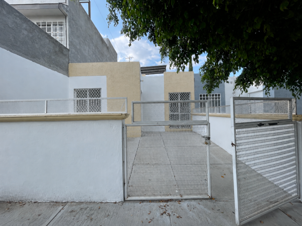 Casa en renta en Colinas del Sur, Corregidora — foto 1 de 15