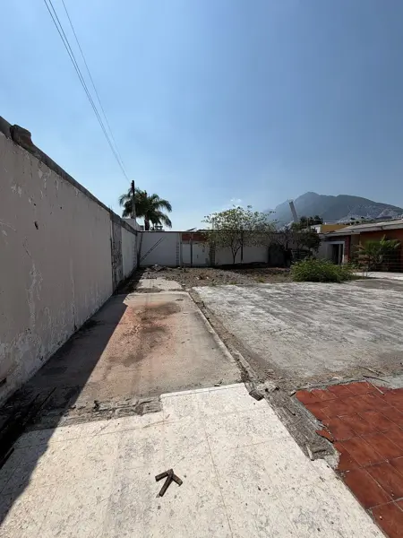 Terreno en venta en Del Valle, San Pedro Garza García — foto 3 de 9