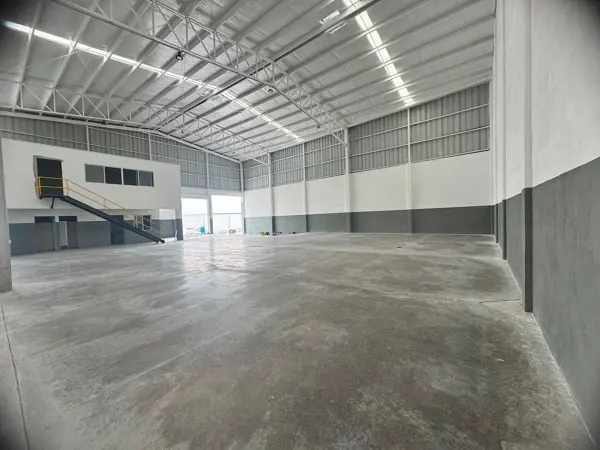 Bodega en renta en Ruiz Cortínes, Guadalupe — foto 2 de 6