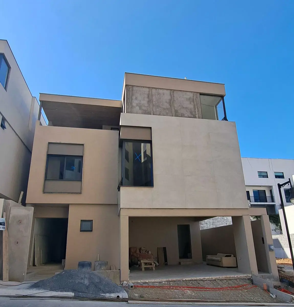 Casa en venta en Zona Valle Oriente, San Pedro Garza García — foto 1 de 38