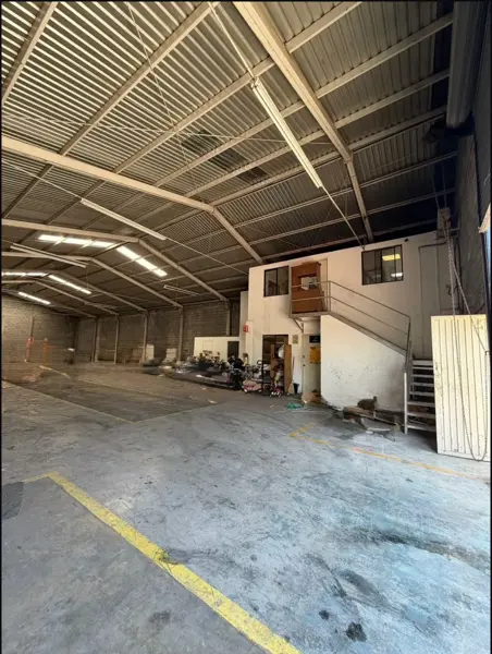 Bodega en renta en Mercado de Abastos Poniente, Santa Catarina — foto 2 de 2