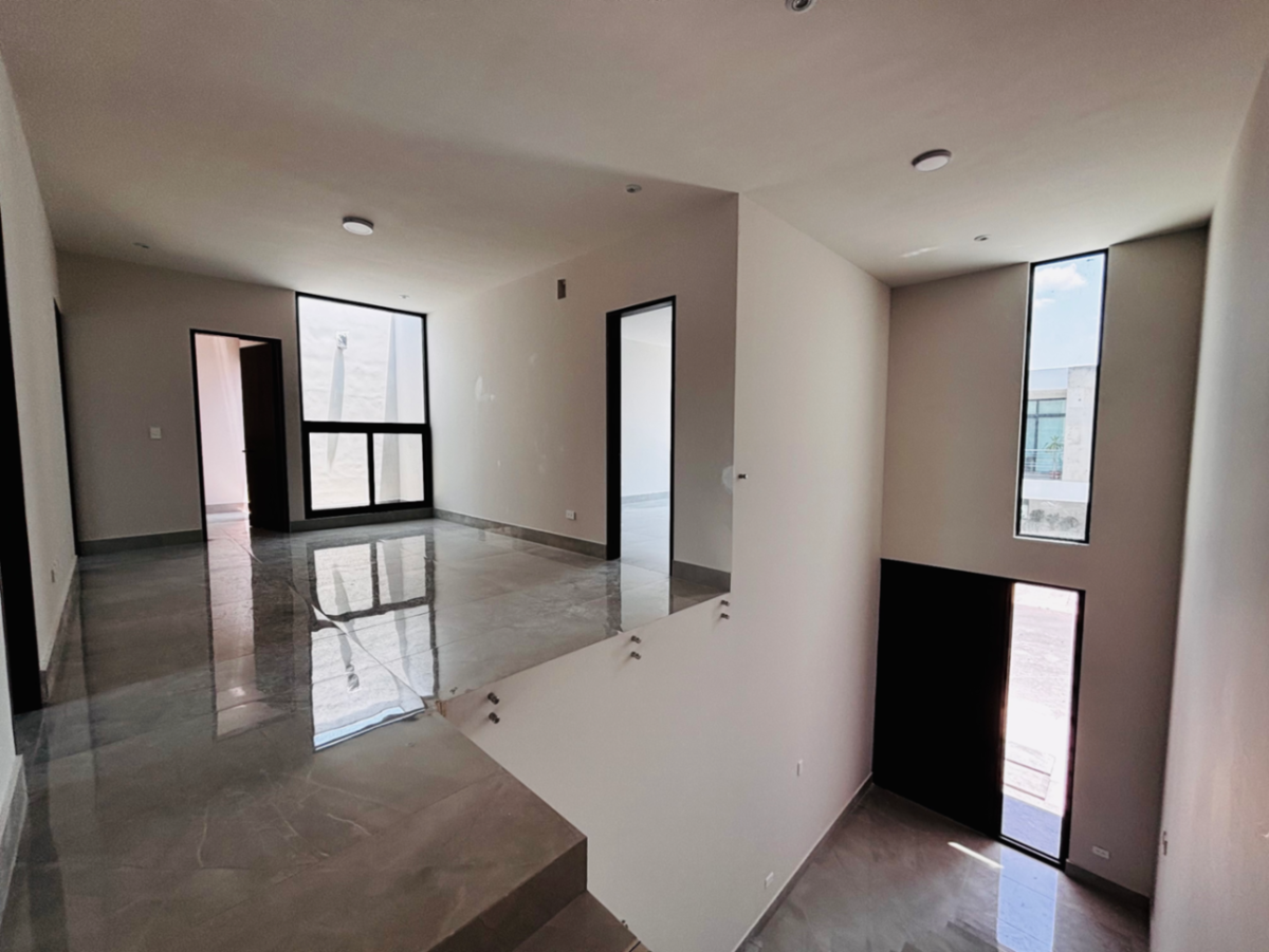 Casa en Venta en Los Nogales, Santiago, Nuevo León