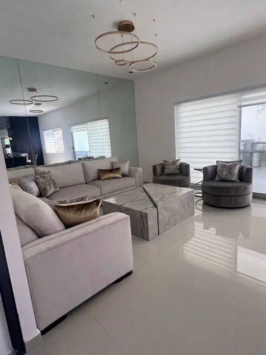 Casa en renta en La Toscana, Monterrey — foto 1 de 10