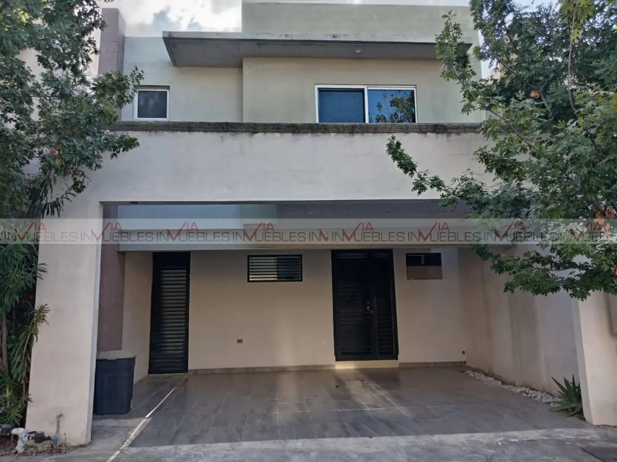 Casa en renta en Cumbres la Rioja, García — foto 1 de 13
