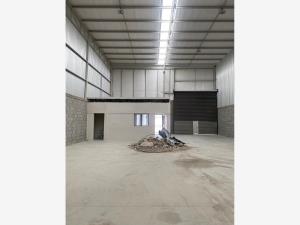 Bodega en renta en Urbi Villa del Cedro, Gómez Palacio — foto 2 de 5