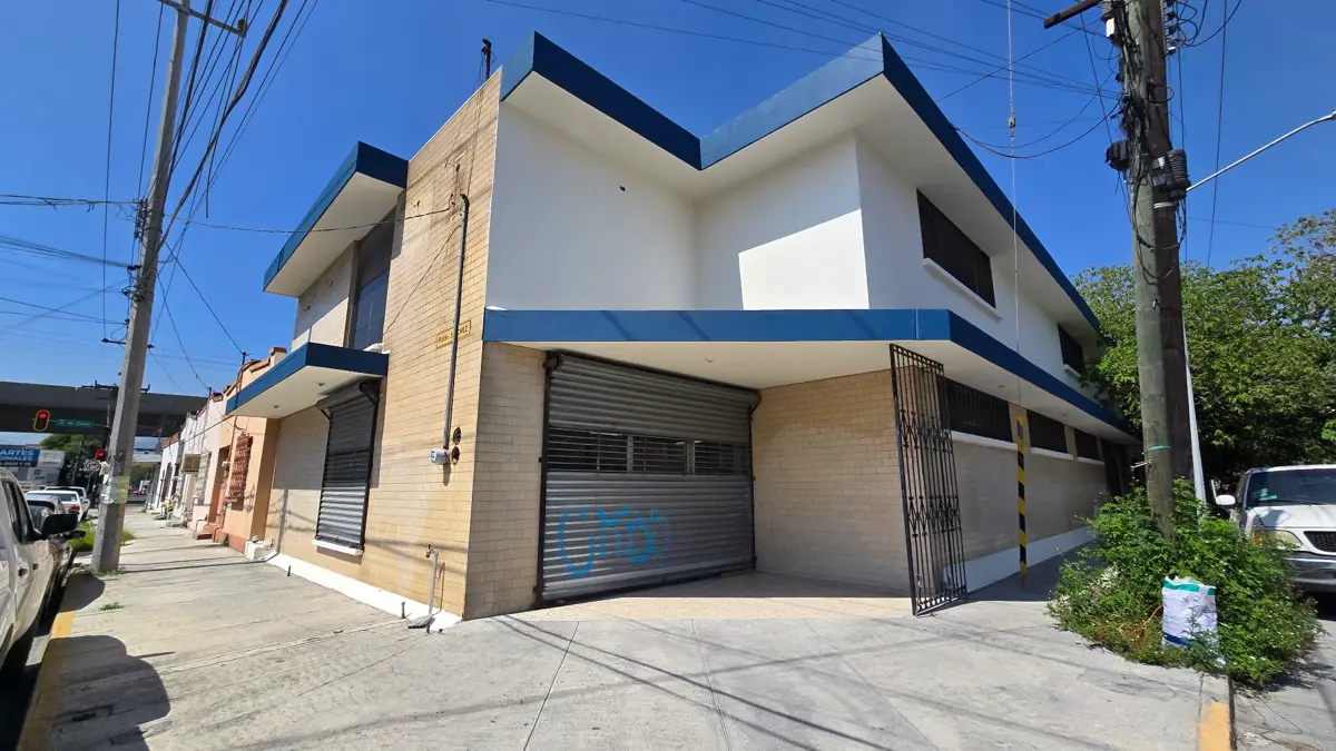 Edificio en venta en Terminal, Monterrey — foto 1 de 14