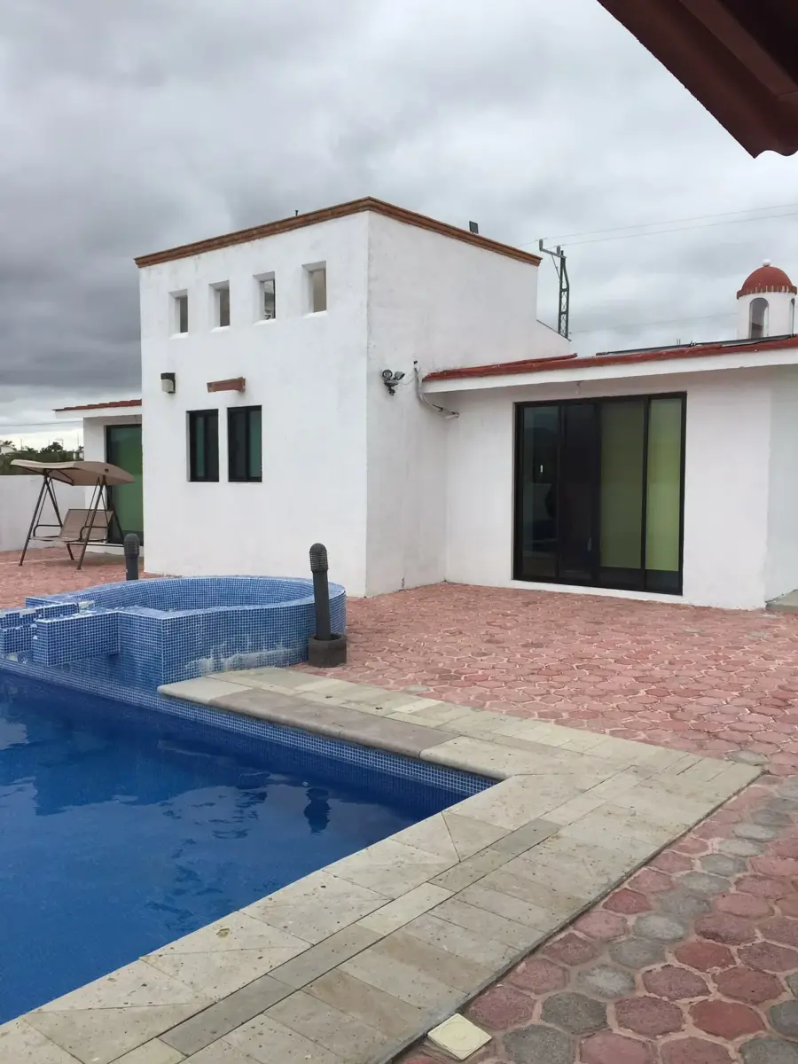 Casa en venta en Residencial Hacienda Yextho, Tecozautla — foto 1 de 10