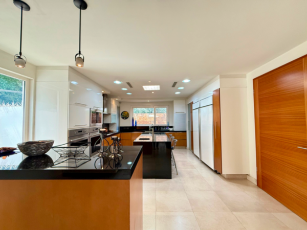 Casa en Venta en Zona de Los Callejones, San Pedro Garza García, Nuevo León 3