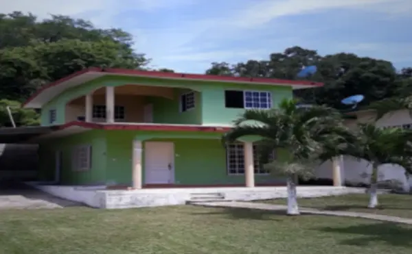 CASA DE ENTREGA INMEDIATA EN CARR ESTATAL MISANTLA-NAUTLA 671, JICALTEPEC, NAUITLA, VERACRUZ