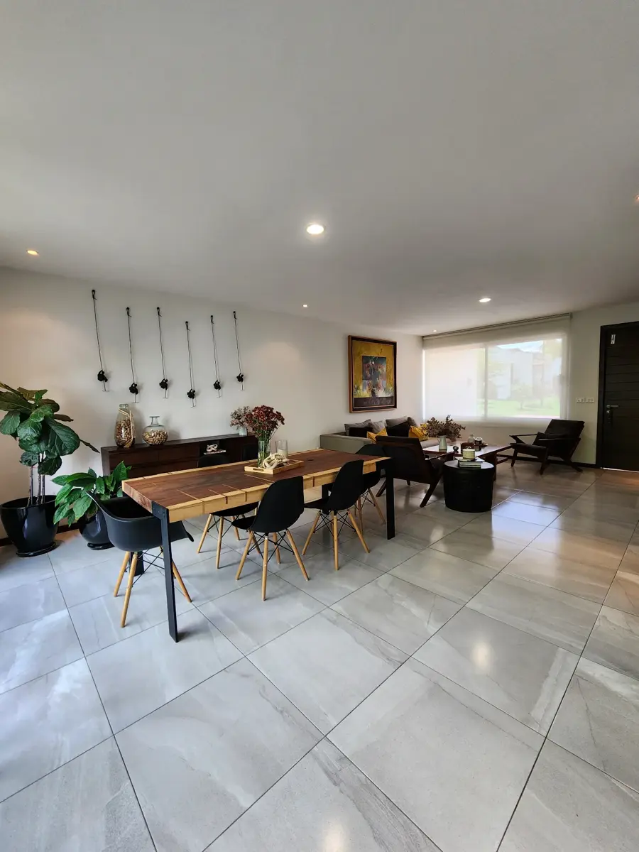 Casa en venta en Solares, Zapopan — foto 1 de 41