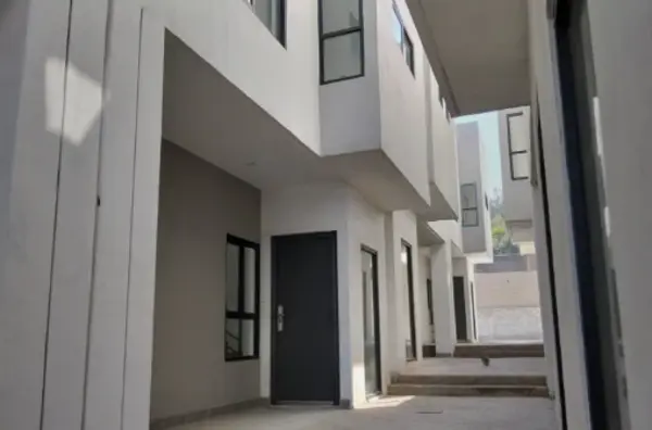 CASA DE ENTREGA INMEDIATA EN TIJUANA, BAJA CALIFORNIA
