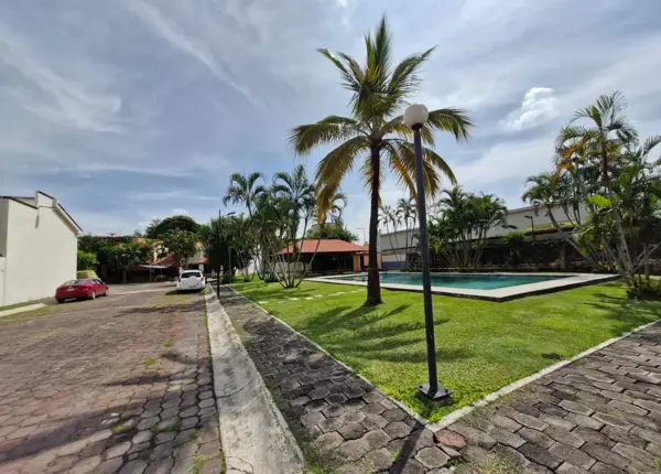 Casa en venta en Residencial Country, Jiutepec — foto 2 de 34