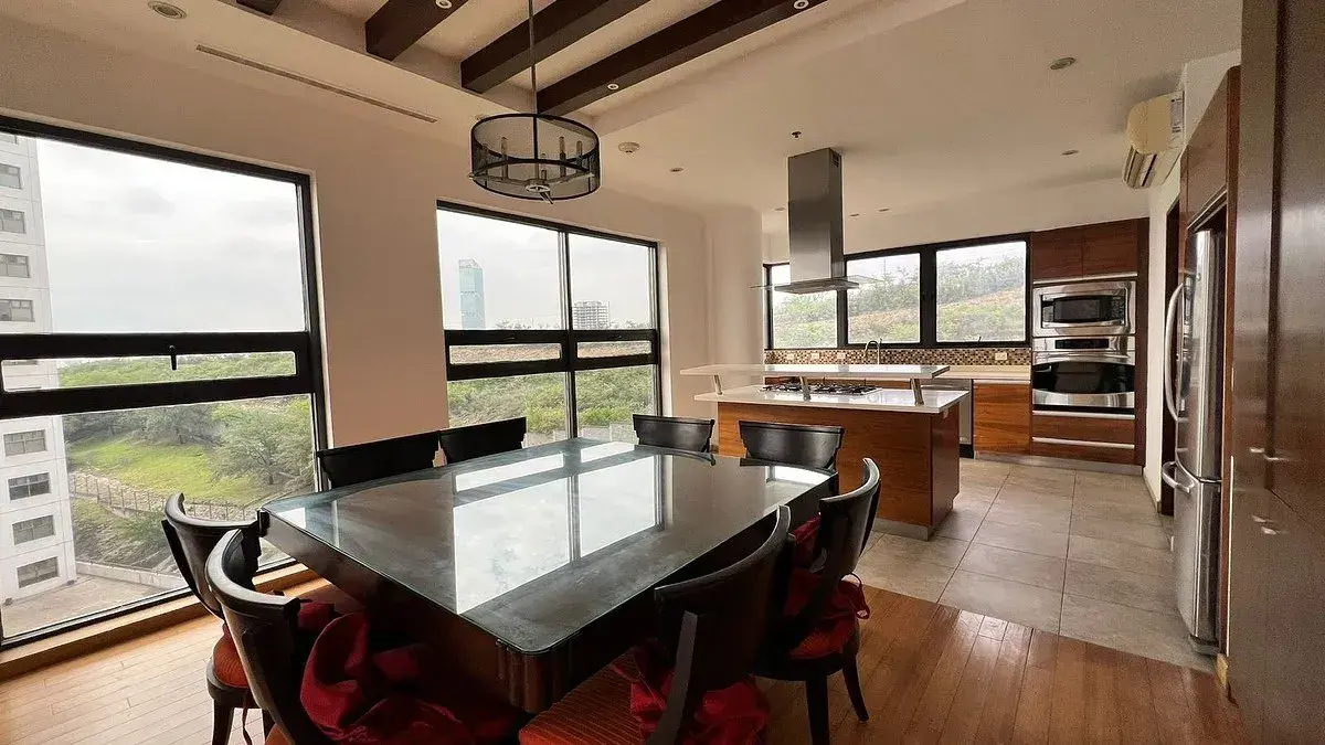 Departamento en venta en Residencial Santa Bárbara, San Pedro Garza García — foto 1 de 12