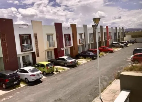 Casa en venta en Campo Real, Zapopan — foto 2 de 10