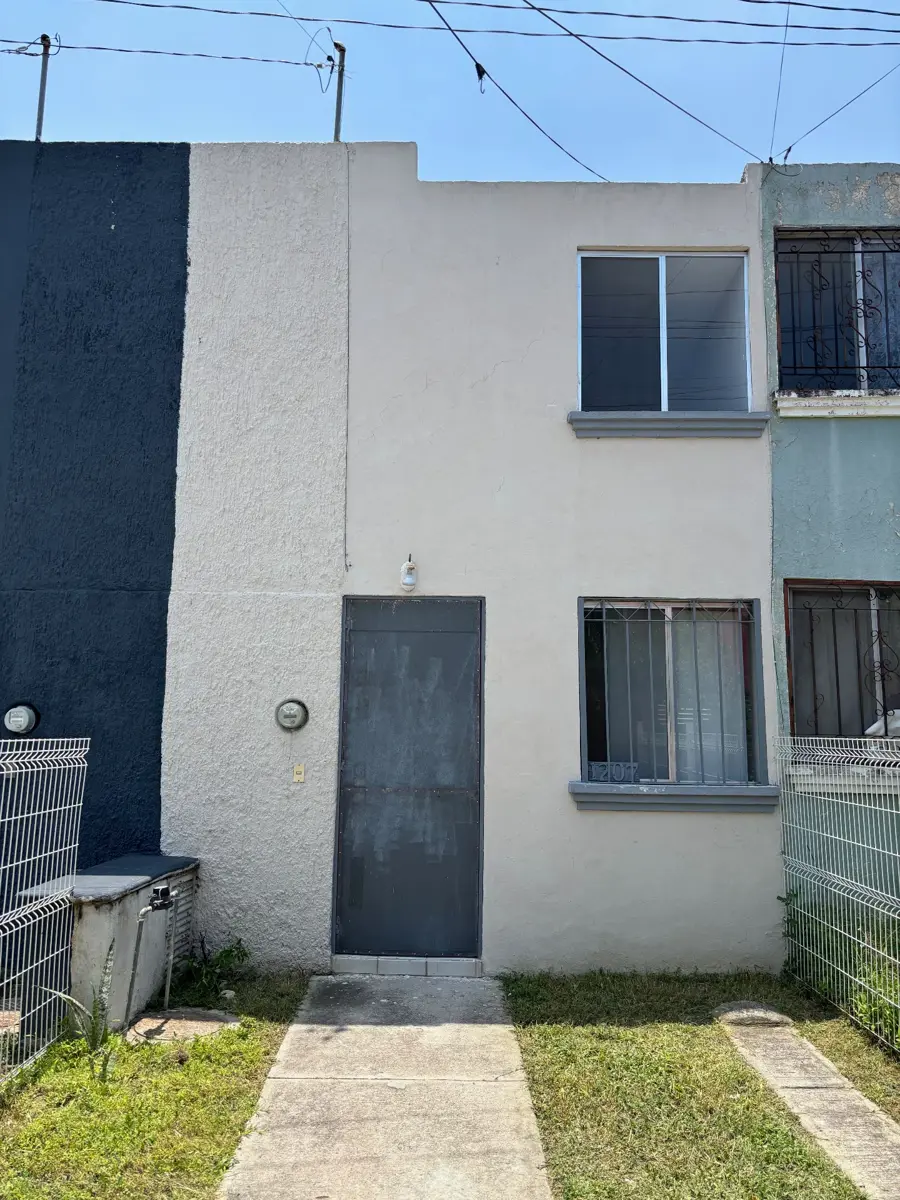 Casa en venta en Colinas del Rey, Zapopan — foto 1 de 13