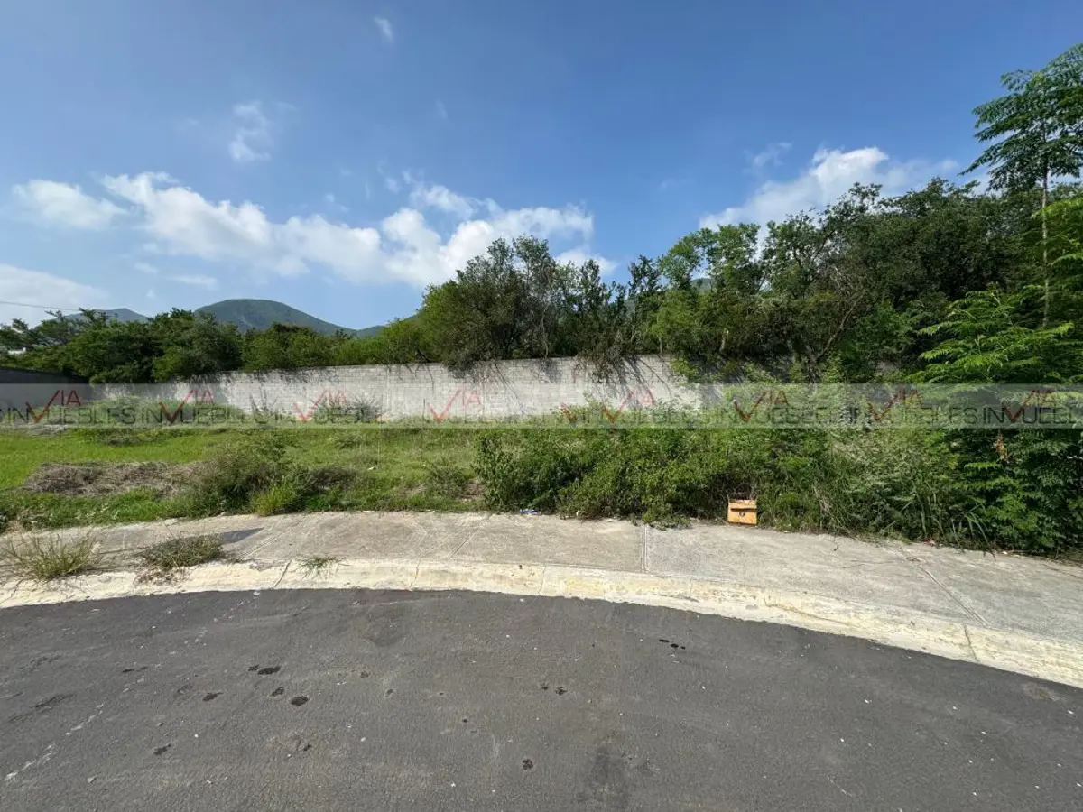 Terreno en venta en Los Cristales, Monterrey — foto 1 de 12